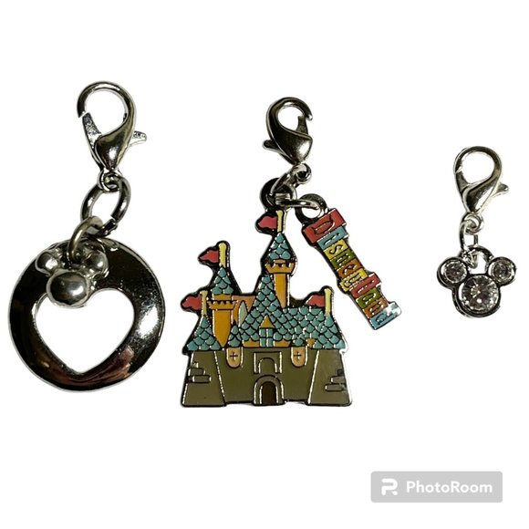 Vintage Disney 3 Charm Lot Cinderella Castle Crystal Mickey Mouse Heart Clip On - Picture 1 of 8